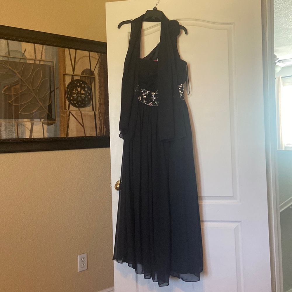 Dancing Queen Black formal dress only used once.